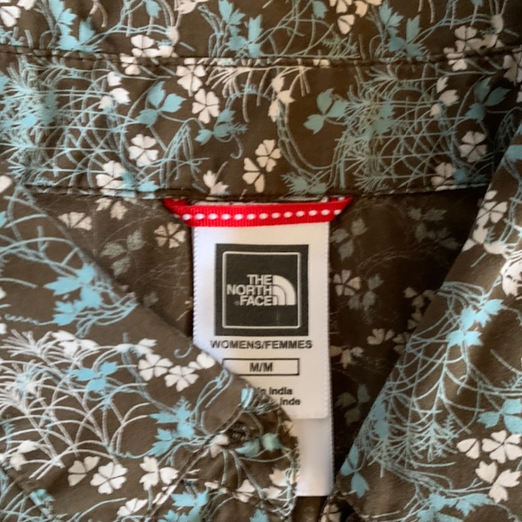 North Face Printed Top - Picture 4 of 13